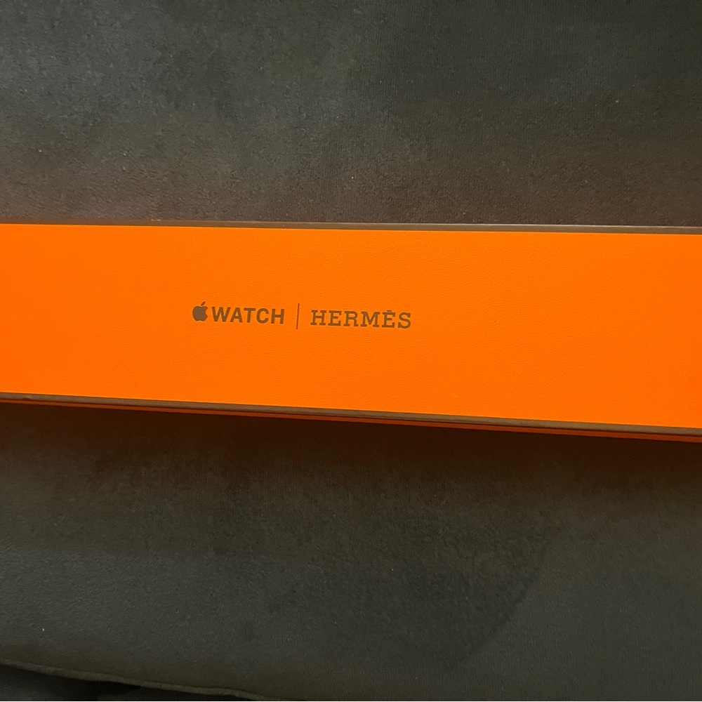 Hermes Apple Watch strap.